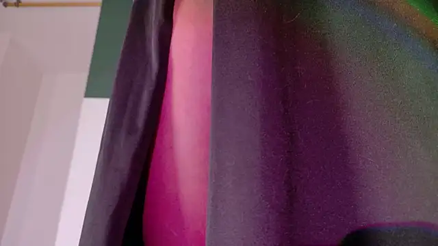 Sam-cekot online show from April 16, 9:39 pm