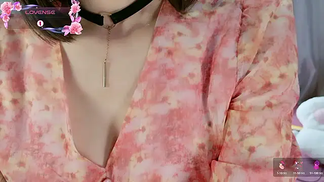 aaanyan online show from April 18, 11:48 pm