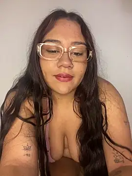Snapshot of SofiaGarcia7 chatting on September 19, 11:42 am SofiaGarcia7 online show from September 19, 11:42 am