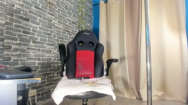 iam samy  online show from March 29, 11:42 am