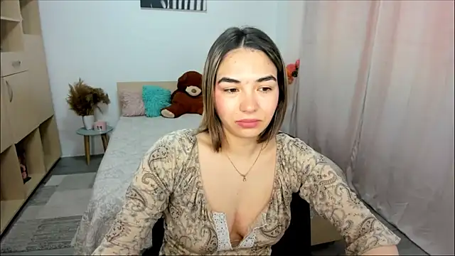 Alexa Dolly12 online show from April 10, 8:09 am