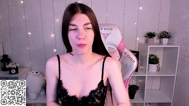 toooyour online show from February 24, 12:10 am