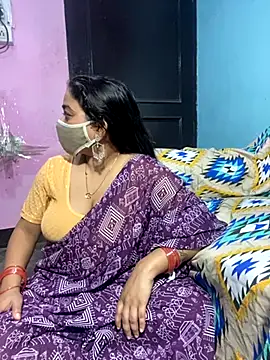 Sexi-bhabhi online show from October 7, 7:07 pm