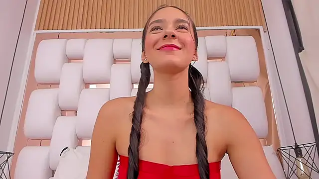 EmmyCruzZ online show from January 11, 8:03 pm