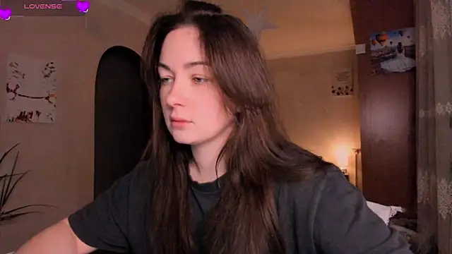 cClandesTina online show from March 5, 10:05 pm