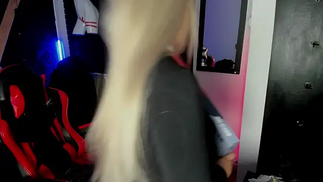 Amy hoy69 online show from April 9, 2:47 am