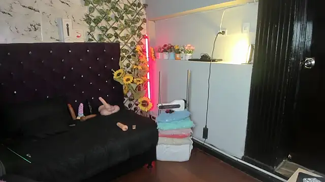 Amy hoy69 online show from March 31, 4:34 am