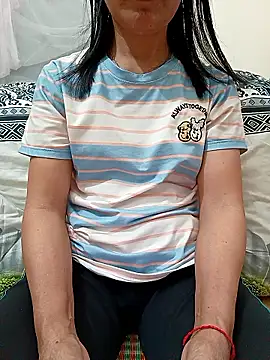 Asian girl13 online show from March 3, 9:04 am