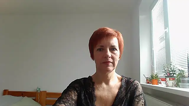 Snapshot of LoraLoraMay chatting on October 14, 8:39 am LoraLoraMay online show from October 14, 8:39 am