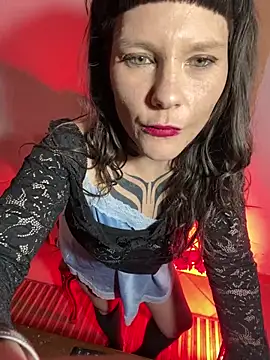 OniricFemme online show from March 27, 9:15 pm