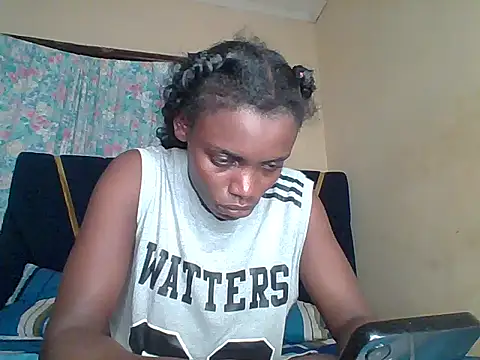 awino001 online show from March 28, 12:22 am