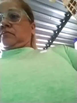 natally ross21 online show from April 17, 11:56 am