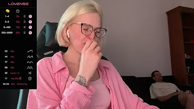 Sexy Sweets online show from September 9, 2:50 pm