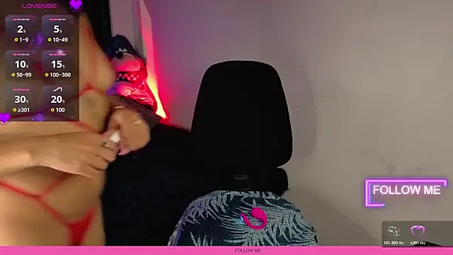 Zoe--khalL online show from February 18, 5:06 am