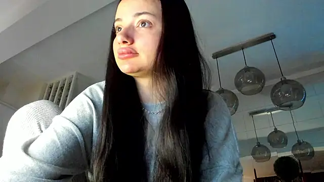 Snapshot of IreneVON chatting on October 15, 4:04 am IreneVON online show from October 15, 4:04 am