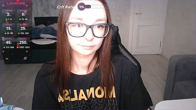 Snapshot of Amarieni chatting on September 17, 2:26 pm Amarieni online show from September 17, 2:26 pm