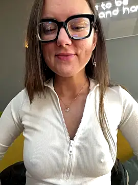 NarcissaHot online show from October 1, 2:05 am