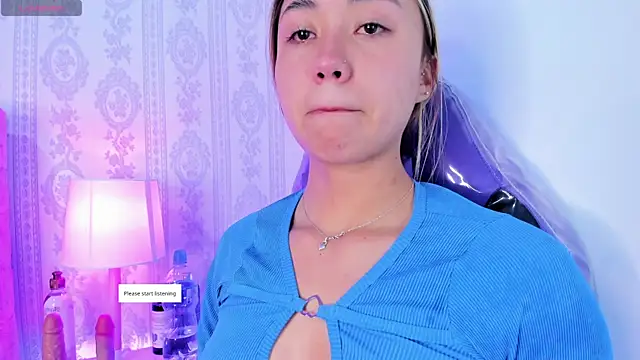 Snapshot of liaa_18 chatting on October 11, 5:12 am liaa 18 online show from October 11, 5:12 am