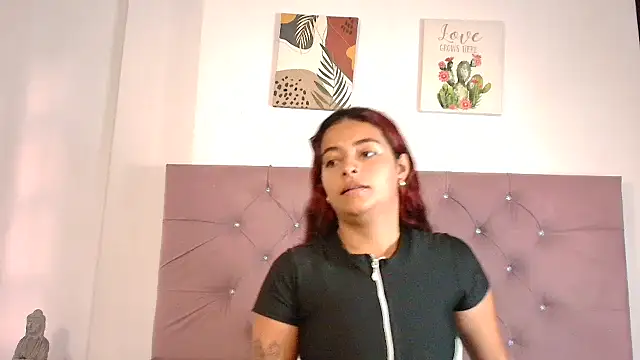 Dakota Harriss online show from May 26, 11:53 am