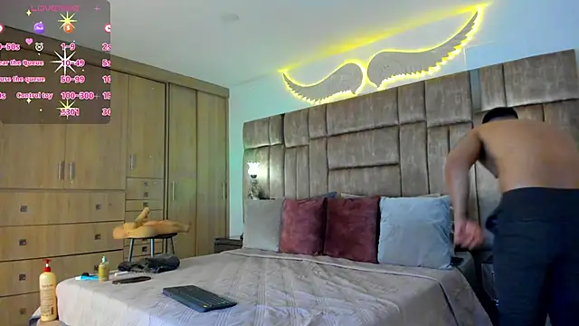 petterwilly1 online show from February 9, 11:07 pm