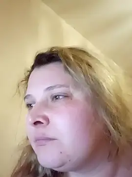 ParisMimi online show from January 8, 5:17 pm