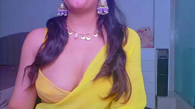 Snapshot of Aashika-Kaur chatting on September 16, 4:31 am Aashika-Kaur online show from September 16, 4:31 am