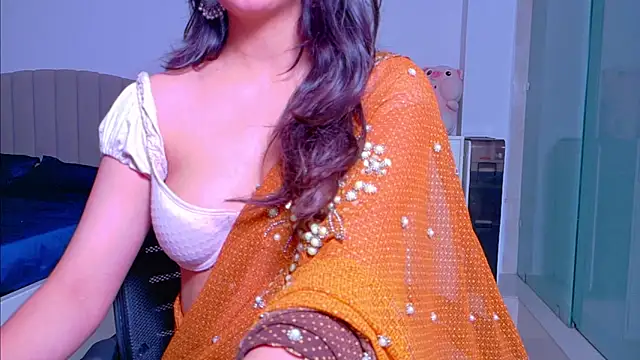 Snapshot of Aashika-Kaur chatting on September 26, 4:21 am Aashika-Kaur online show from September 26, 4:21 am