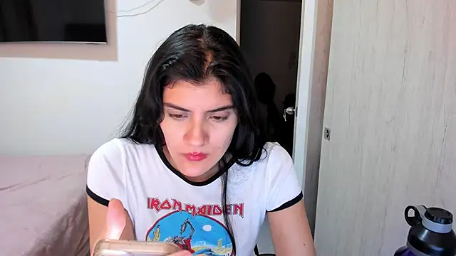 misstoya online show from December 22, 3:20 am