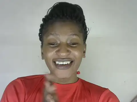 Snapshot of Pretty-emmie chatting on September 29, 10:15 pm Pretty-emmie online show from September 29, 10:15 pm