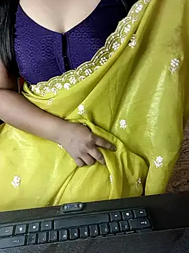 Lusty-couplee online show from February 4, 7:11 am