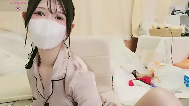 Conatsu online show from May 28, 2:48 pm