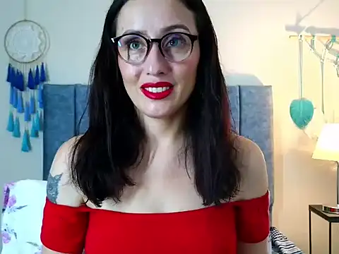 IberianMoonMK online show from October 9, 5:50 pm