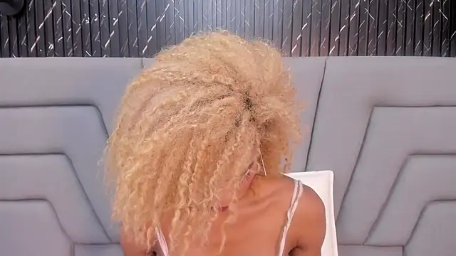 NaomiSteward online show from November 28, 11:57 am