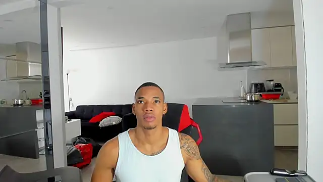 TROYWESLY- online show from February 5, 4:21 pm