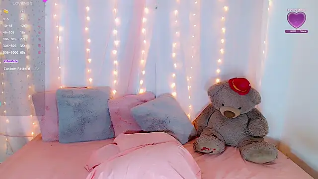 Amatistablue online show from September 12, 11:01 pm