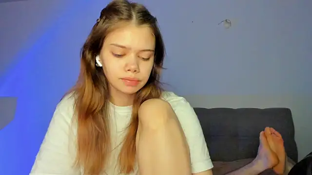 chansetolove online show from November 22, 9:01 am