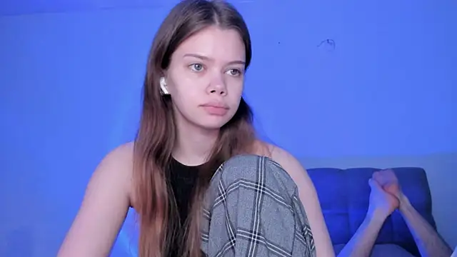 chansetolove online show from April 4, 11:42 am