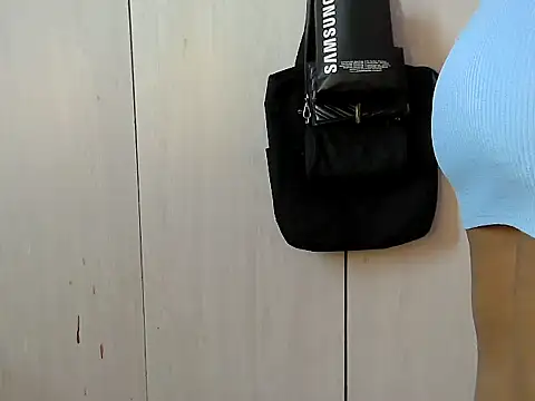 Destiny Desire online show from December 3, 8:11 pm