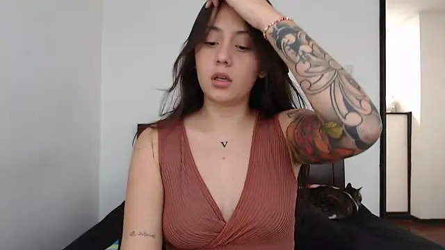 rebecca collin online show from January 16, 10:50 pm