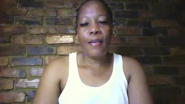 DIRTYTALKINQUEEN online show from January 19, 6:31 am