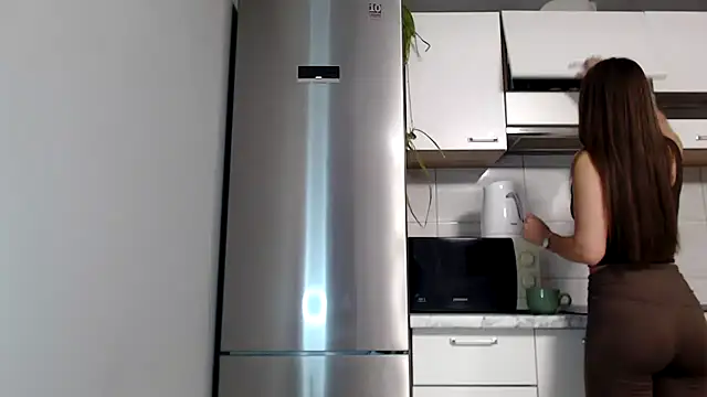 SierraSky  online show from October 6, 5:07 pm