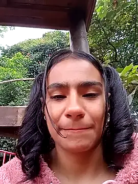 Snapshot of Leslly_ chatting on September 26, 12:03 pm Leslly online show from September 26, 12:03 pm