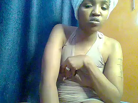 Hotty cool online show from July 12, 9:10 am