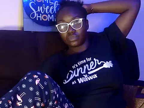 Sexy-suzy online show from February 6, 8:12 pm