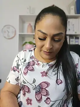 Gina Myers online show from July 14, 3:33 am