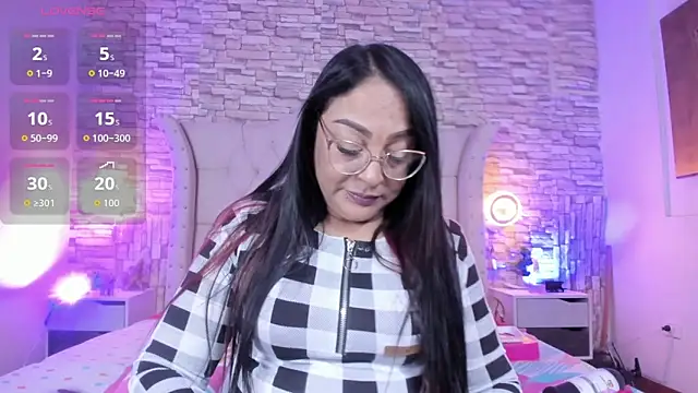 Gina Myers online show from March 30, 12:27 pm