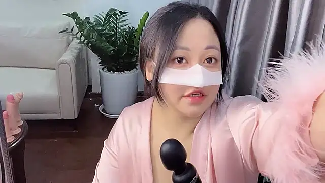 Bamboo Swetie online show from June 9, 3:55 pm