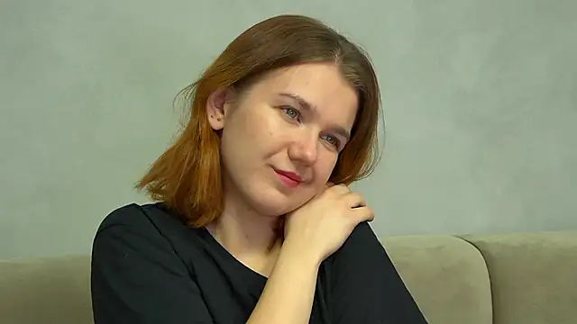 LessySmith online show from November 15, 4:19 pm