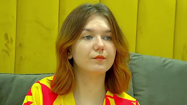 LessySmith online show from November 17, 4:30 pm