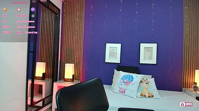 alina martinelli online show from October 7, 2:10 pm